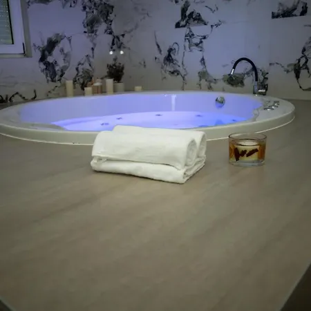 Vacation Mo Star With Swimming Pool And Sauna 빌라 *