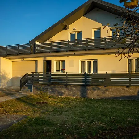 빌라 Vacation Mo Star With Swimming Pool And Sauna *